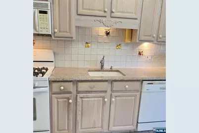 280 Prospect Avenue 11 E #11 E, Hackensack, NJ 07601 - Photo 11