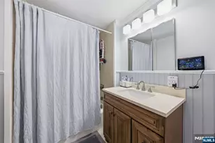 46 Oakley Terrace, Nutley, NJ 07110 - Photo 21