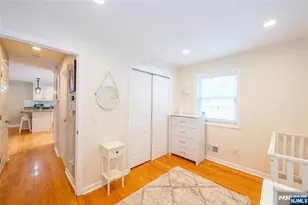 136 Redwood Ave, Wayne, NJ 07470 - Photo 17