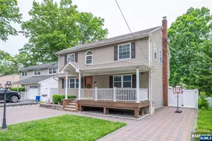 136 Redwood Ave, Wayne, NJ 07470 - Photo 3