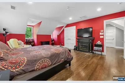 1271 Alicia Avenue, Teaneck Township, NJ 07666 - Photo 27