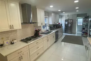 701 Sunderland Rd, Teaneck Township, NJ 07666 - Photo 5