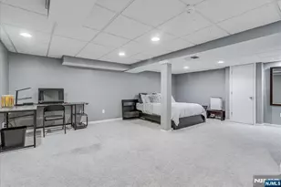 670 Swathmore Ln, Paramus, NJ 07652 - Photo 37