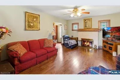 514 Bloomfield Avenue, Nutley, NJ 07110 - Photo 3