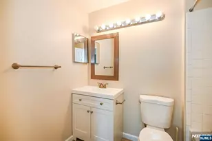 1030 Cumberland Ct 1030, Mahwah, NJ 07430 - Photo 17