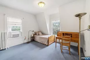 164 S Highwood Ave, Glen Rock, NJ 07452 - Photo 17