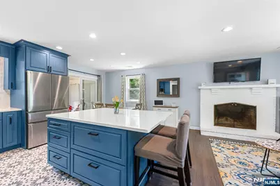 16 Sioux Trail, Denville, NJ 07834 - Photo 5