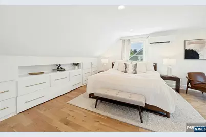 2 Columbus Avenue, Montclair, NJ 07042 - Photo 27