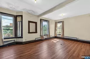 366 7th Ave, Newark, NJ 07107 - Photo 31