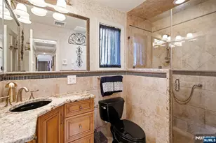 8 Mariani Dr, Little Ferry, NJ 07643 - Photo 21