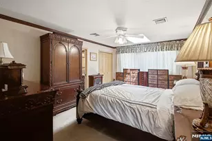 8 Mariani Dr, Little Ferry, NJ 07643 - Photo 15