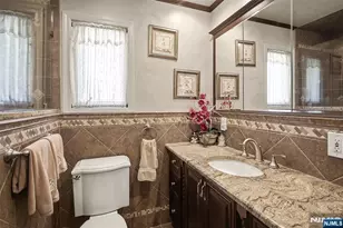 8 Mariani Dr, Little Ferry, NJ 07643 - Photo 17