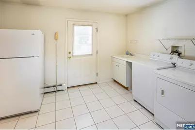 16 Feldstone Place, West Caldwell, NJ 07006 - Photo 23