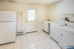 16 Feldstone Pl, West Caldwell, NJ 07006 - Photo 23