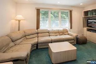 16 Feldstone Pl, West Caldwell, NJ 07006 - Photo 19