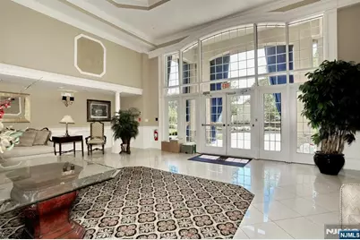175 Rochelle Avenue 321 #321, Rochelle Park Township, NJ 07662 - Photo 3
