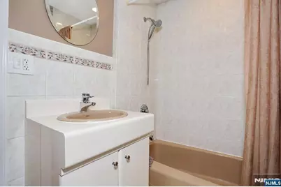 94 Smith Avenue, Bergenfield, NJ 07621 - Photo 21