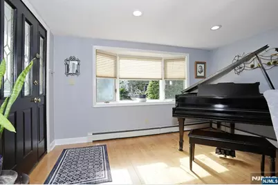 94 Smith Avenue, Bergenfield, NJ 07621 - Photo 5