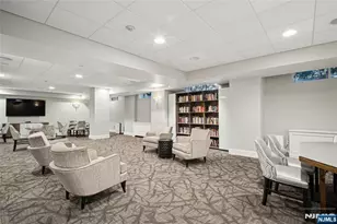 2200 N Central Road 6U, Fort Lee, NJ 07024 - Photo 19