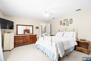 402 Enos Pl, Ho Ho Kus, NJ 07423 - Photo 21