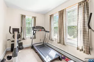 402 Enos Pl, Ho Ho Kus, NJ 07423 - Photo 29