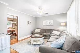 402 Enos Pl, Ho Ho Kus, NJ 07423 - Photo 11