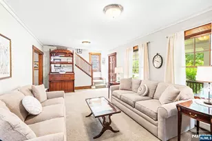 402 Enos Pl, Ho Ho Kus, NJ 07423 - Photo 7