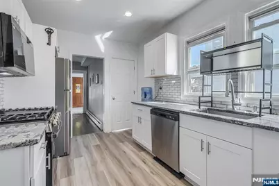 113 Harrison Street, Bloomfield, NJ 07003 - Photo 7