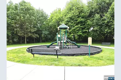 2208 Riverview Avenue 208 #208, Englewood, NJ 07631 - Photo 27