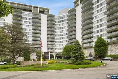 1 Claridge Drive 523 #523, Verona, NJ 07044 - Photo 1