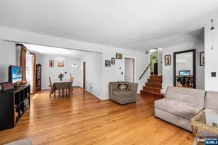1095 Harvard Pl, Fort Lee, NJ 07024 - Photo 9
