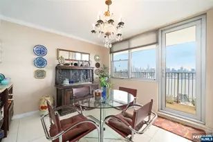 6040 Blvd East 23G, West New York, NJ 07093 - Photo 5