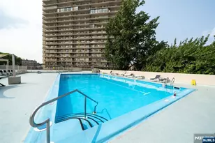 6040 Blvd East 23G, West New York, NJ 07093 - Photo 23