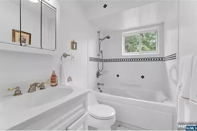 23 Ridge Court, Cedar Grove, NJ 07009 - Photo 17