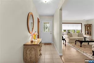 23 Ridge Ct, Cedar Grove, NJ 07009 - Photo 3