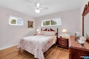 23 Ridge Ct, Cedar Grove, NJ 07009 - Photo 23