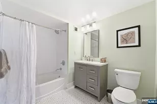 700 Grove Street 11A, Jersey City, NJ 07310 - Photo 29