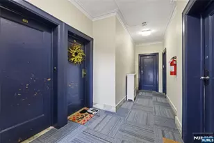 303 Hamilton Pl C2, Hackensack, NJ 07601 - Photo 5
