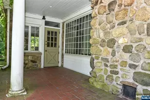 584 W Saddle River Rd, Upper Saddle River, NJ 07458 - Photo 3