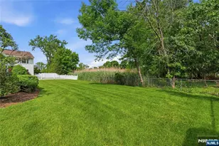 508 Tether Ln, Paramus, NJ 07652 - Photo 39
