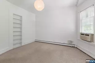 209 Washington Ave, Rutherford, NJ 07070 - Photo 15