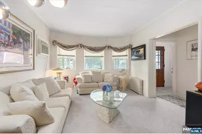 209 Washington Avenue, Rutherford, NJ 07070 - Photo 5