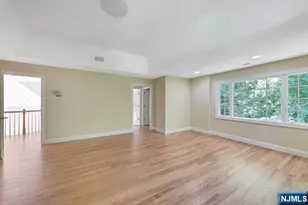 210 Woodmere Ct, Franklin Lakes, NJ 07417 - Photo 17