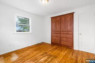 364 Roosevelt Ave, Lyndhurst Township, NJ 07071 - Photo 9