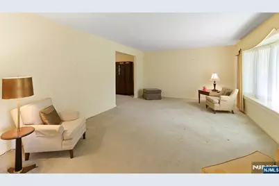 169 Hamilton Road, Teaneck Township, NJ 07666 - Photo 5