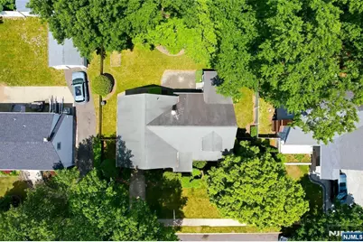169 Hamilton Road, Teaneck Township, NJ 07666 - Photo 27