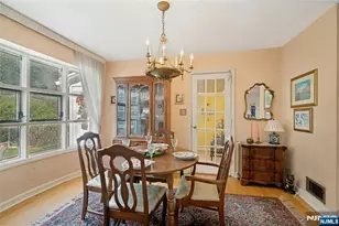 10-01 Plymouth Dr, Fair Lawn, NJ 07410 - Photo 9