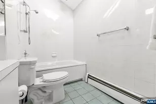 31 Monhegan Ave, Wayne, NJ 07470 - Photo 31