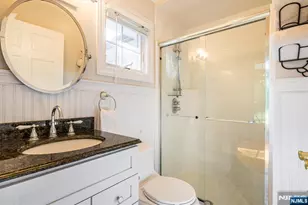 14 Clifford Dr, Park Ridge, NJ 07656 - Photo 11