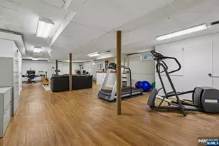 170 N Woods Dr, South Orange, NJ 07079 - Photo 23